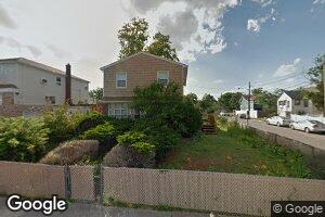 72A Quebec Rd, Island Park, NY 11558