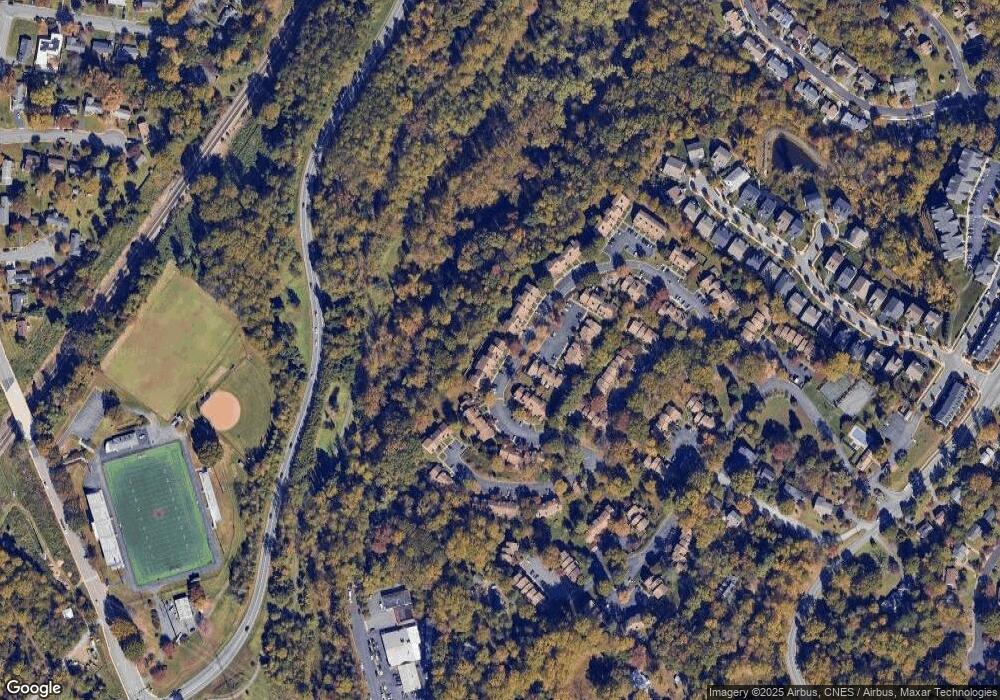 554 Whitcover Cir, Charlottesville, VA 22901 - photo 1