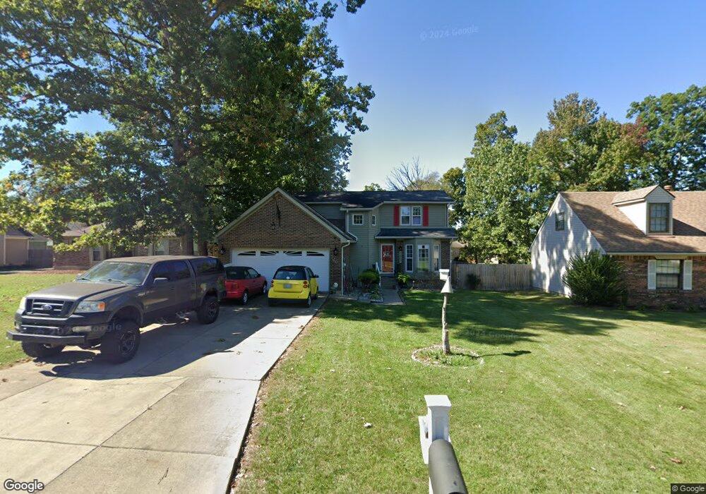 7800 Apple Valley Dr, Louisville, KY 40228 - photo 1