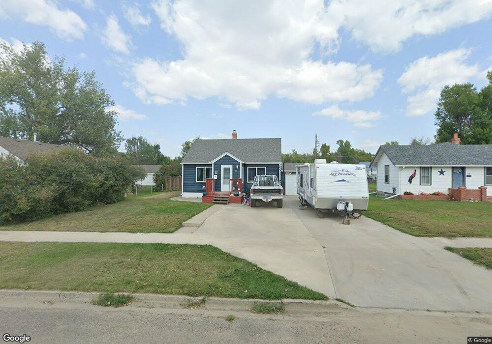 711 12th St, Havre, MT 59501 - photo 1