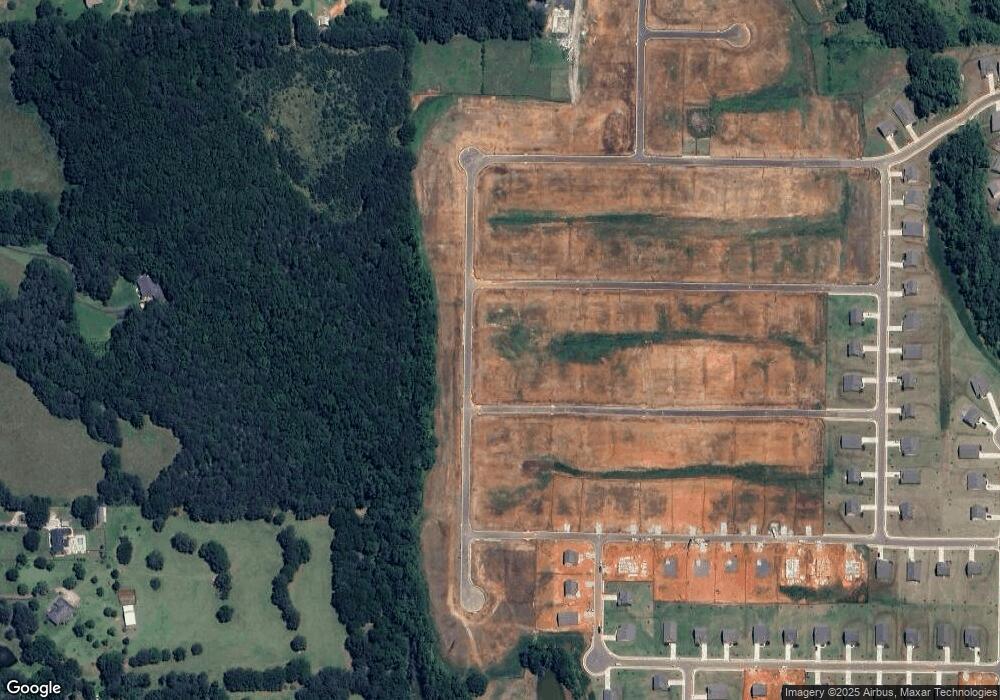 307 Oliver Dr, Locust Grove, GA 30248 - photo 1