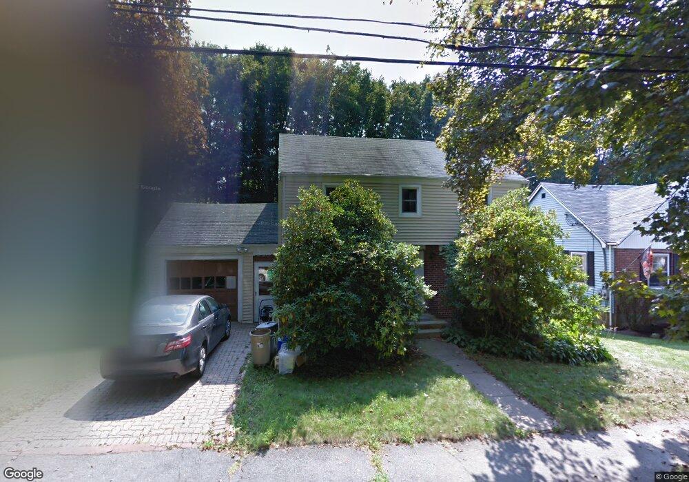 14 Swampscott Ave, Swampscott, MA 01907 - photo 1