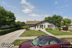 202 S Merrill St, Chamberlain, SD 57325