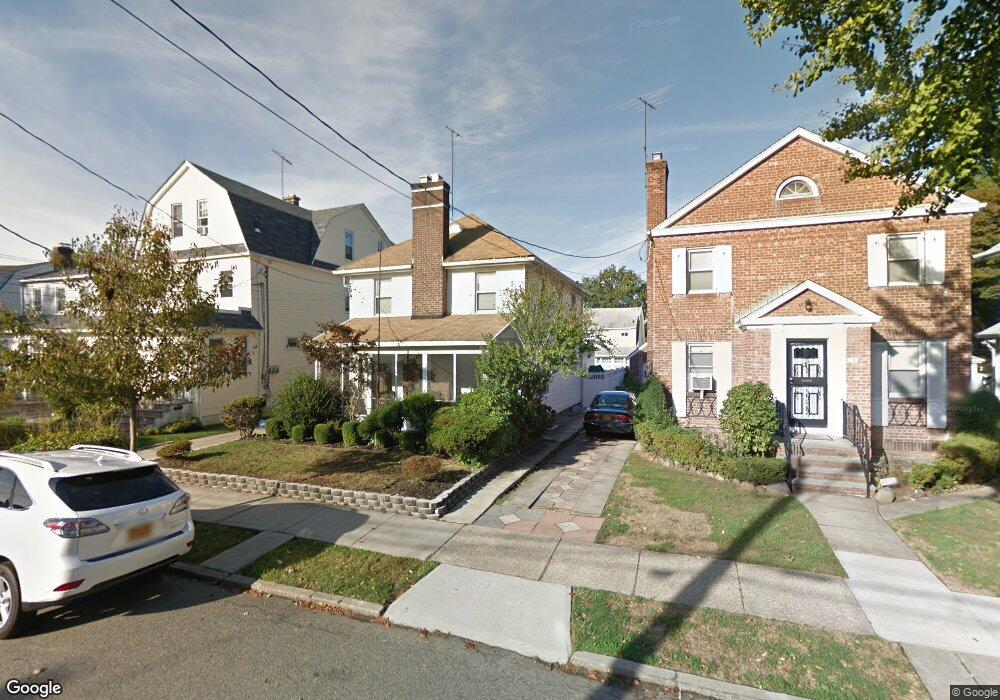 4344 169th St, Flushing, NY 11358 - photo 1