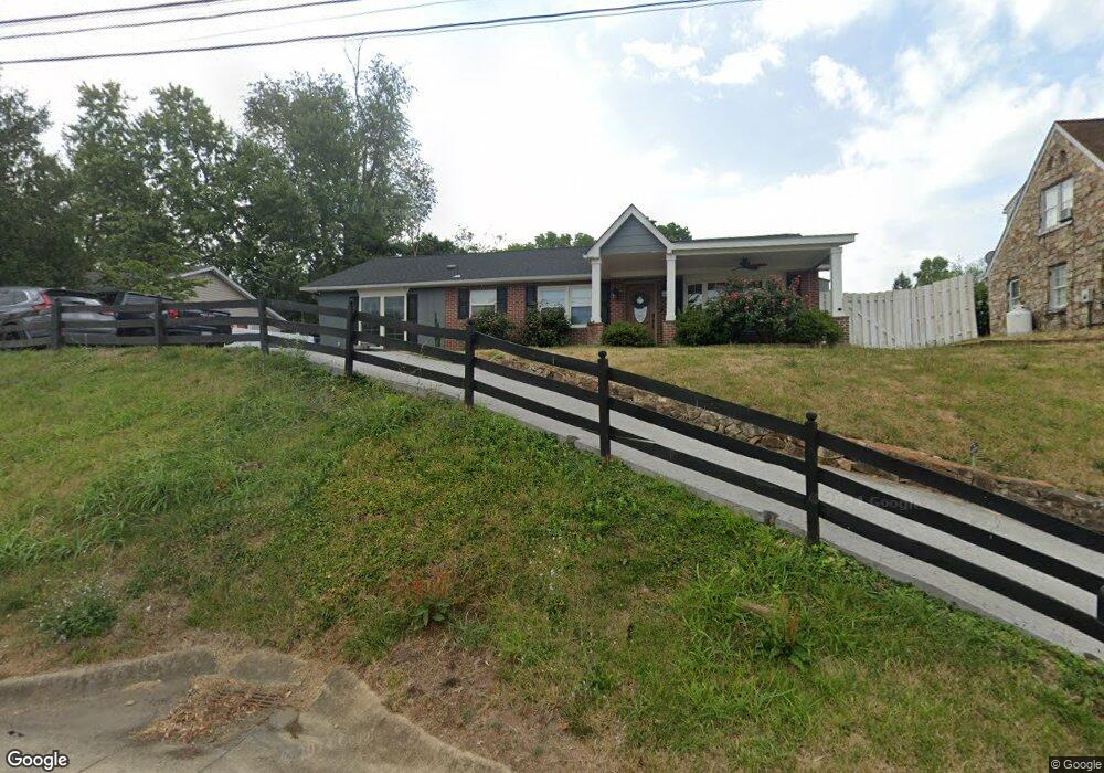 12 W 18th St, Front Royal, VA 22630 - photo 1