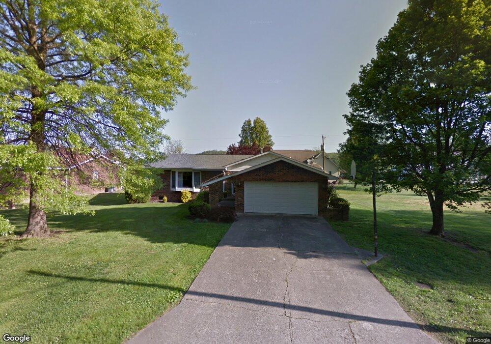 1617 Gainesway Dr, Worthington, KY 41183 - photo 1