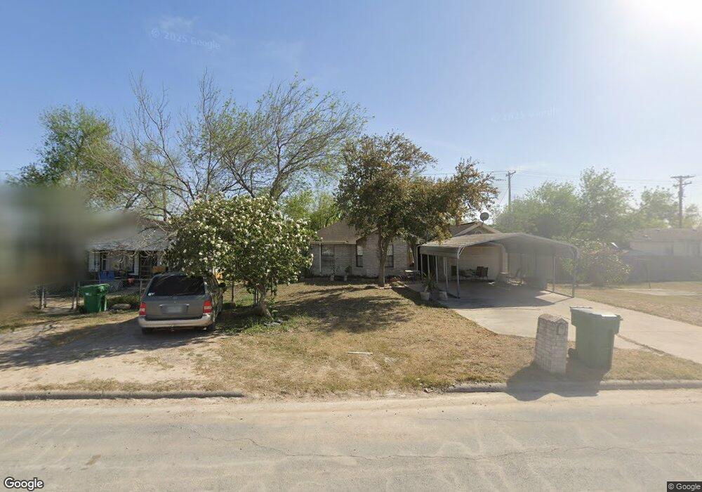 304 E Egly Ave, Pharr, TX 78577 - photo 1