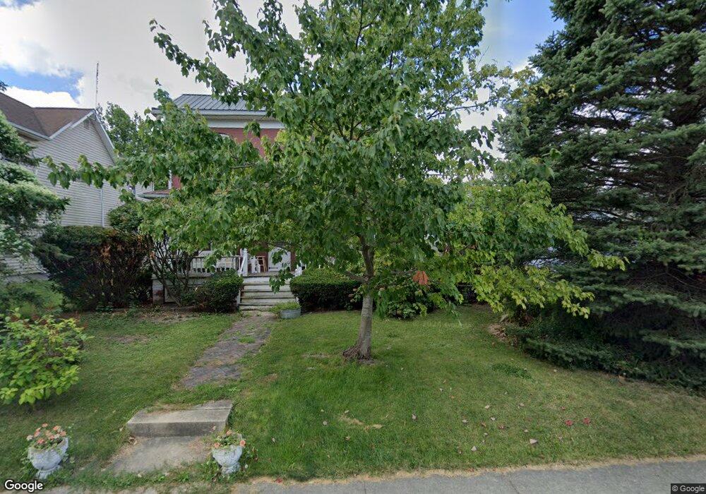 266 N Jefferson St, Berne, IN 46711 - photo 1