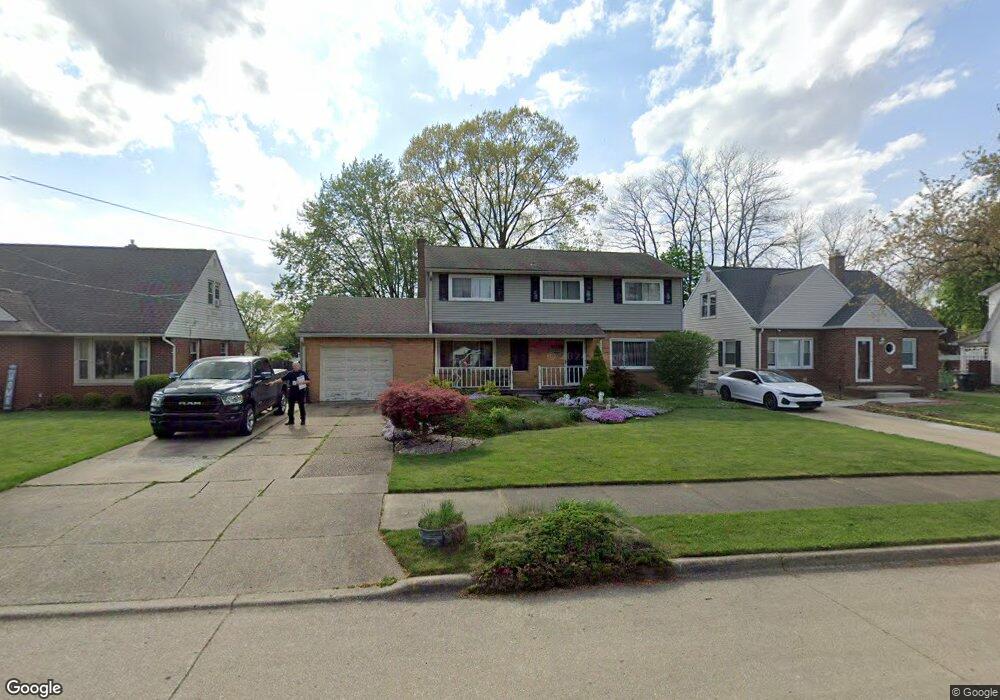 626 Yerrick Rd, Akron, OH 44312 - photo 1