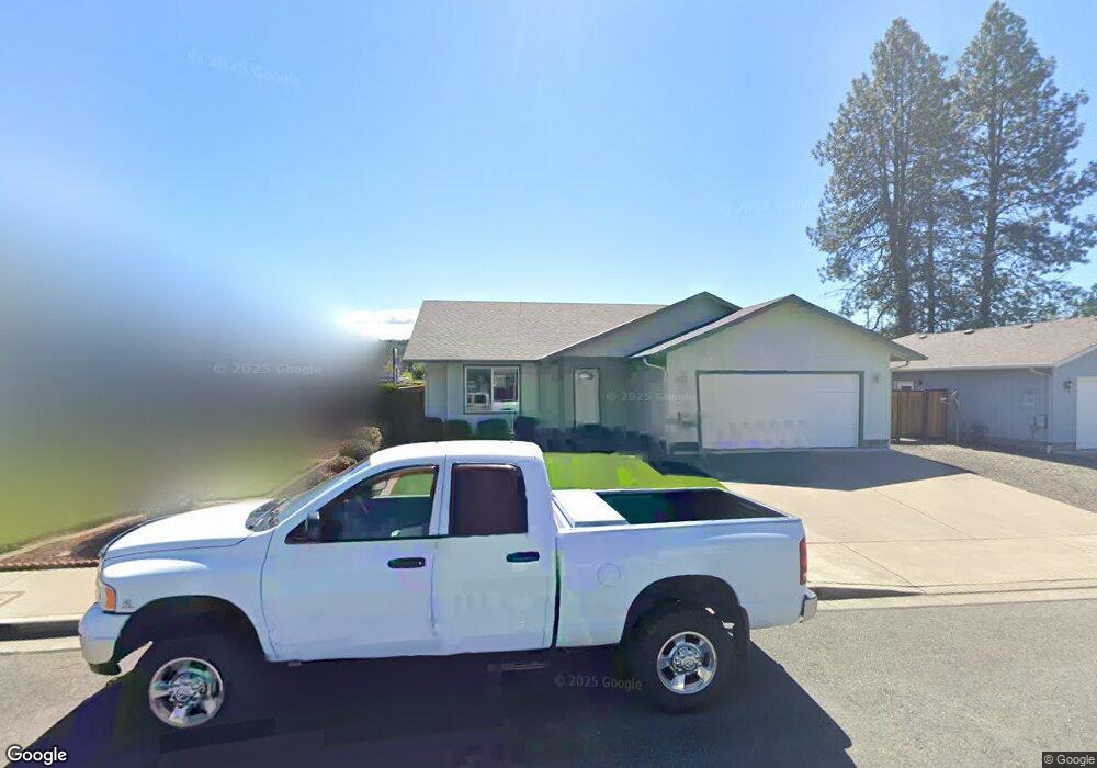 837 Golden Park Dr, Grants Pass, OR 97527 - photo 1