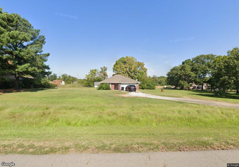 507 W Sequoyah St, Muldrow, OK 74948 - photo 1