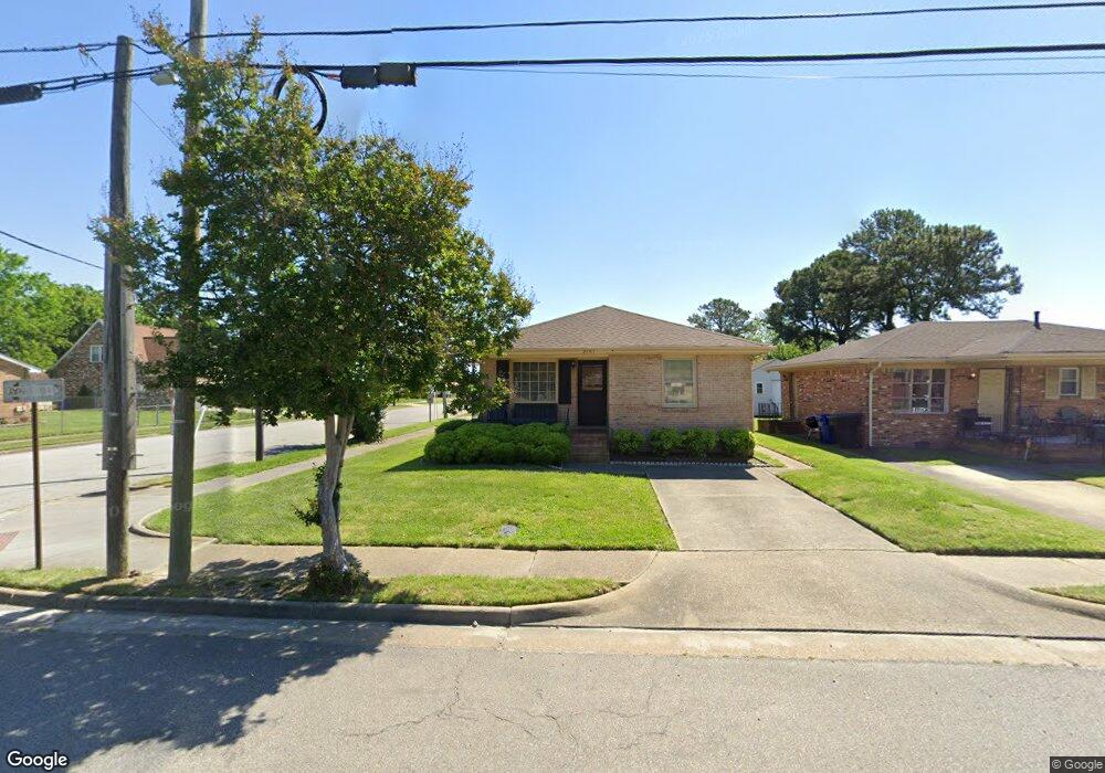2101 Effingham St, Portsmouth, VA 23704 - photo 1