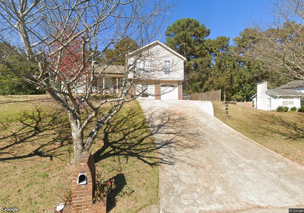 1510 Pin Oak Ln SE, Conyers, GA 30094 - photo 1