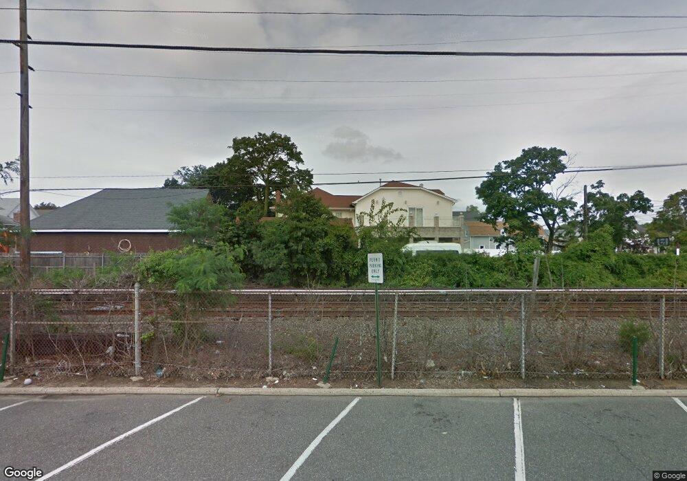 203 Prospect Ave, Cedarhurst, NY 11516 - photo 1