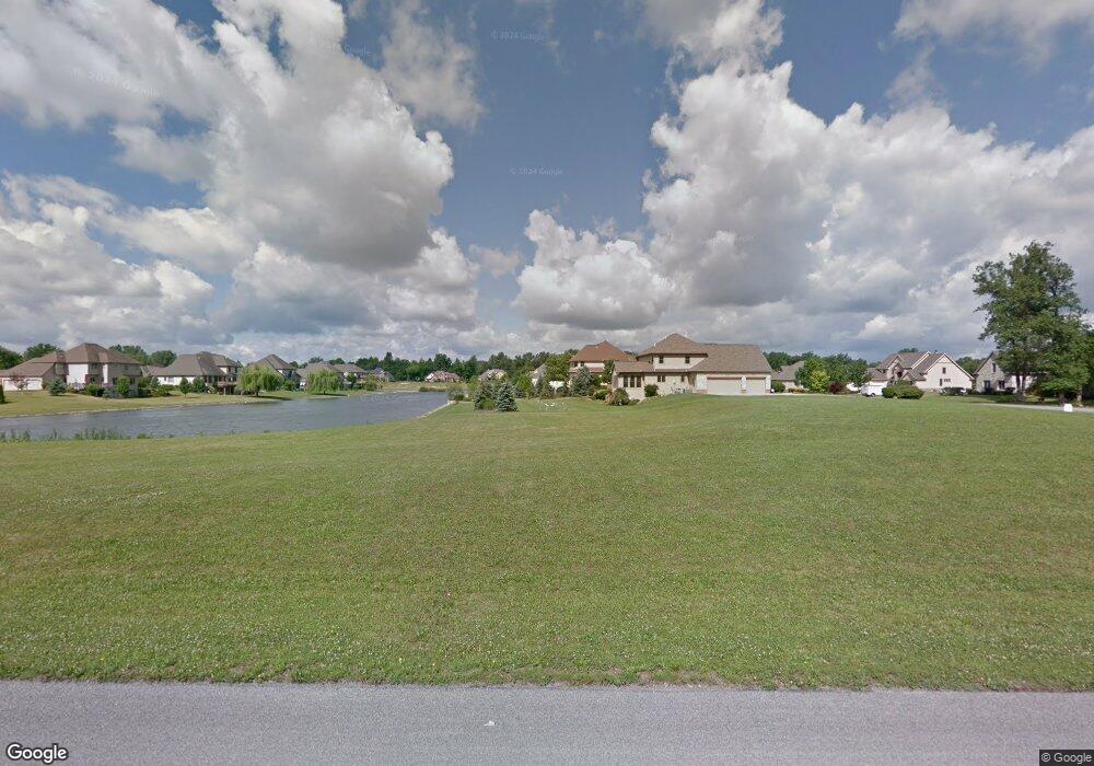 3040 Lakeshore Dr, Fort Shawnee, OH 45806 - photo 1