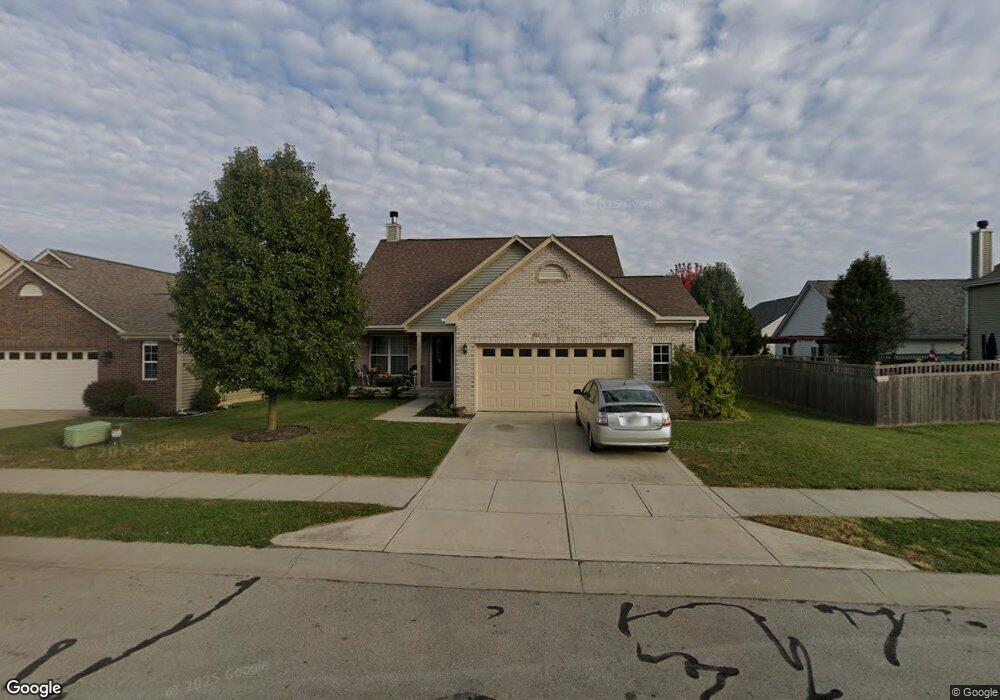 918 Ogala Dr, Westfield, IN 46074 - photo 1