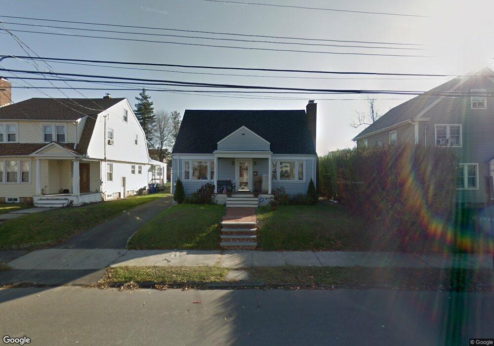 361 Savoy St, Bridgeport, CT 06606 - photo 1