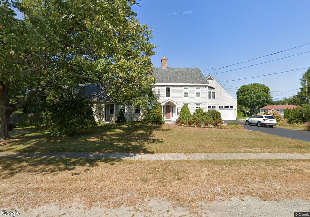 352 Winnacunnet Rd, Hampton, NH 03842 - photo 1