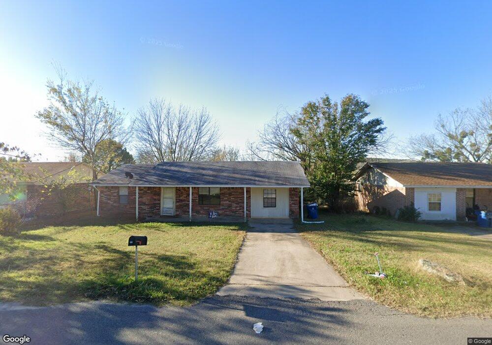 502 W Ottawa Ave, McAlester, OK 74501 - photo 1