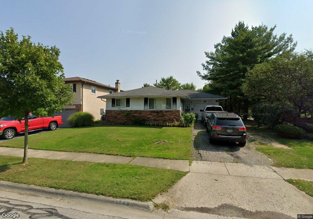 5546 Parkville St, Columbus, OH 43229 - photo 1