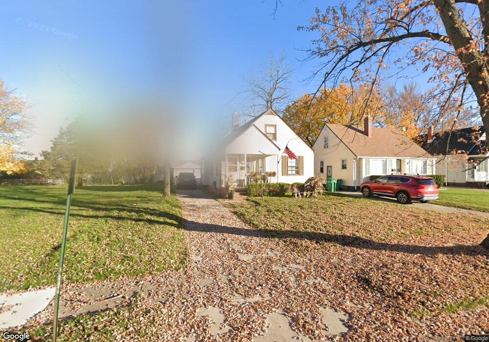 20517 Watson Rd, Maple Heights, OH 44137 - photo 1