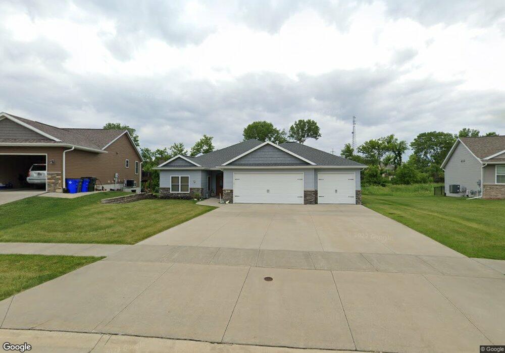 1522 Bobcat Dr NW, Cedar Rapids, IA 52405 - photo 1