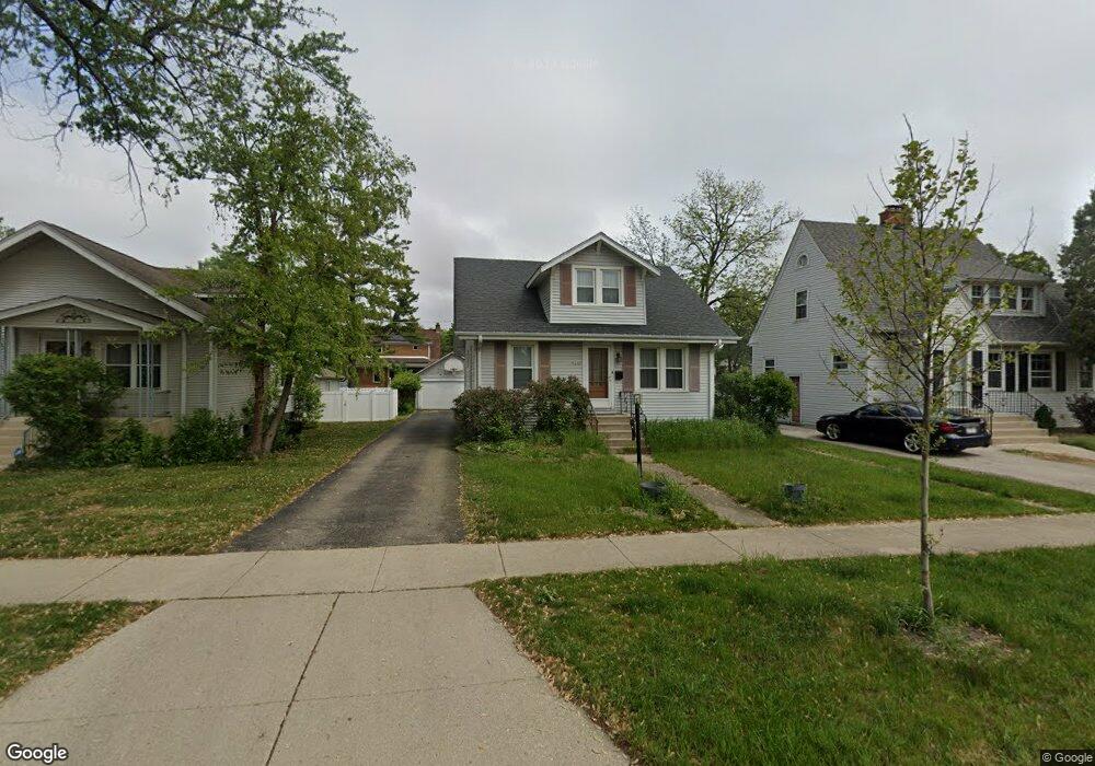 1690 E Algonquin Rd, Des Plaines, IL 60016 - photo 1