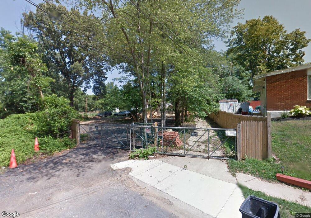 2727 Country Club Rd, Hyattsville, MD 20785 - photo 1