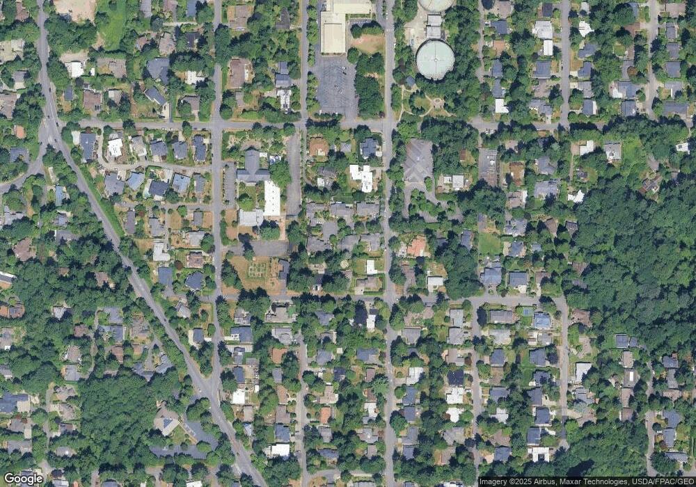 8711 SE 44th Place, Mercer Island, WA 98040 - photo 1