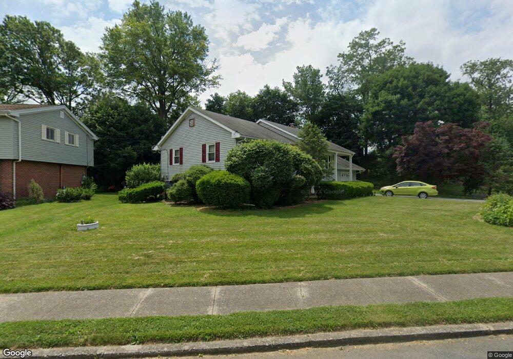 4924 Pine Grove Cir, Allentown, PA 18106 - photo 1