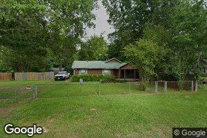 110 E 6th St, Hooks, TX 75561