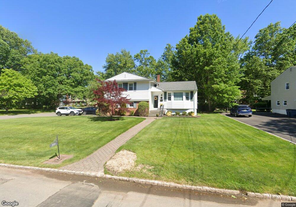 199 Hickson Dr, New Providence, NJ 07974 - photo 1