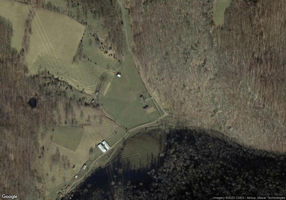1013 Sears Gap Rd, Maysville, WV 26833 - photo 1