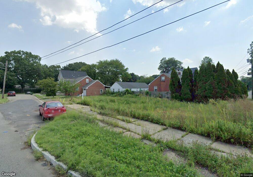 49 Player Ave, Edison, NJ 08817 - photo 1