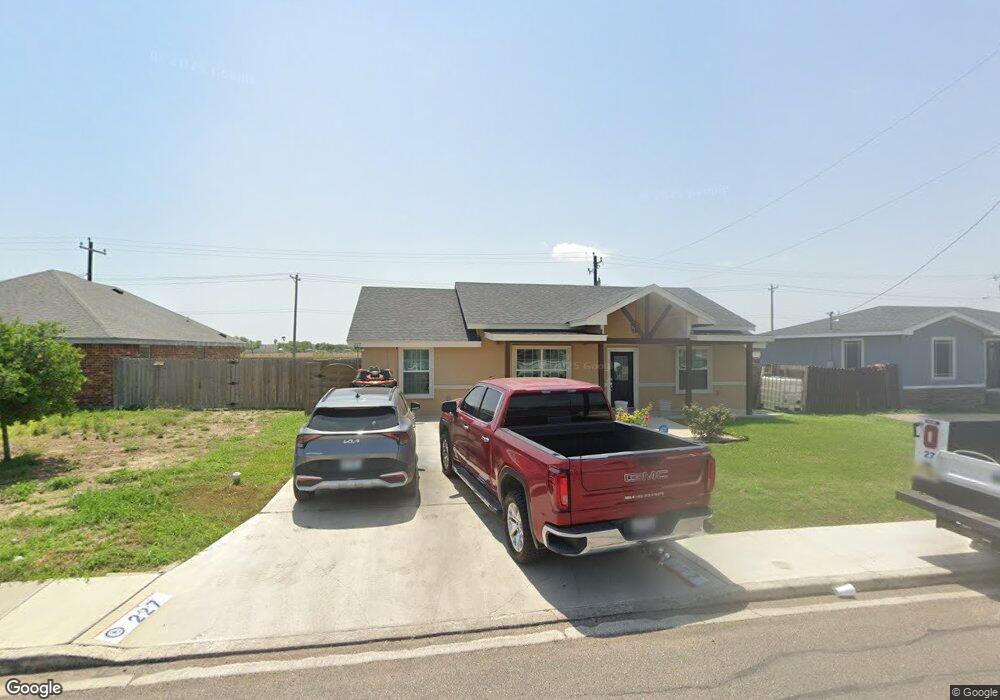 227 E Irvine Ave, Alamo, TX 78516 - photo 1