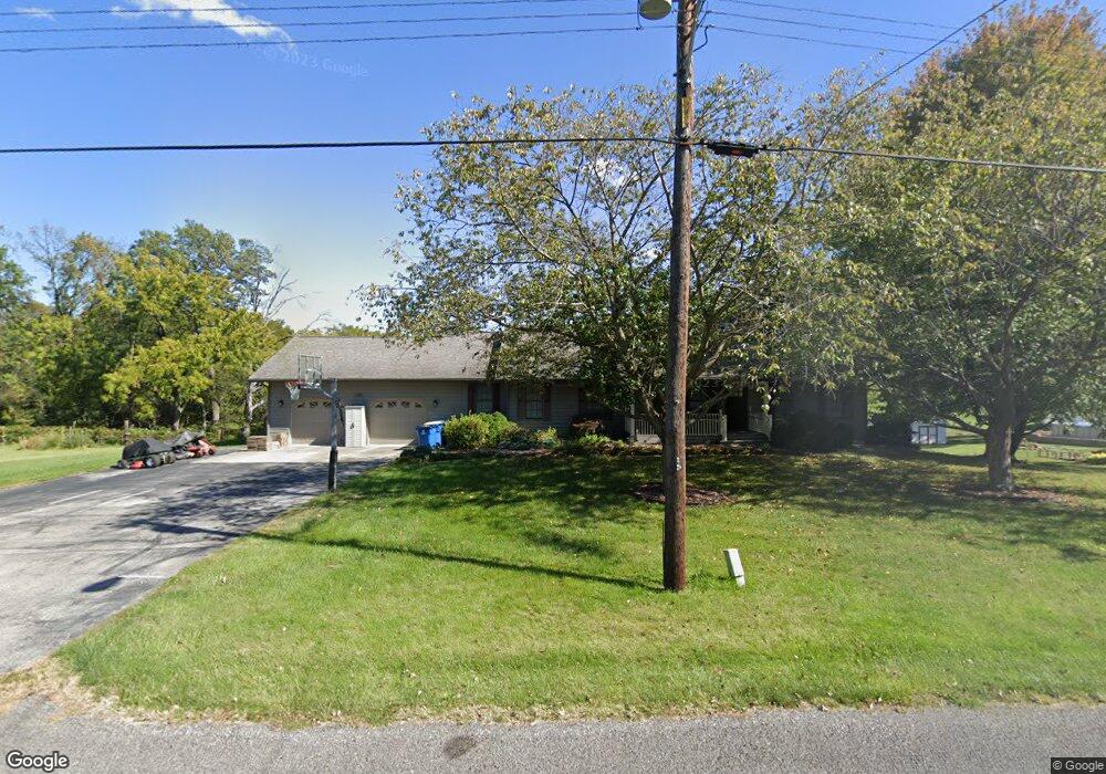 124 Meyer Dr, Collinsville, IL 62234 - photo 1