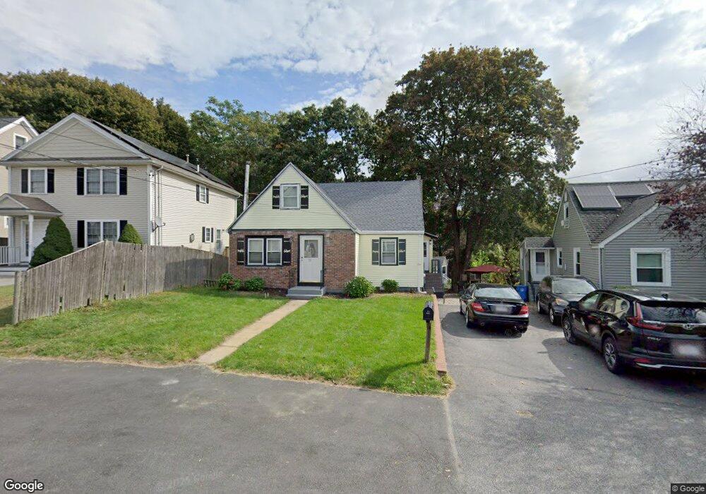 73 Pine Hill Cir, Waltham, MA 02451 - photo 1