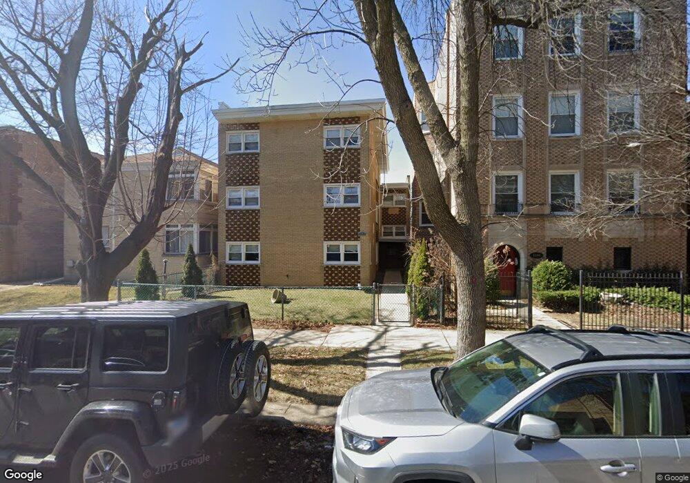 6138 N Richmond St unit 2, Chicago, IL 60659 - photo 1
