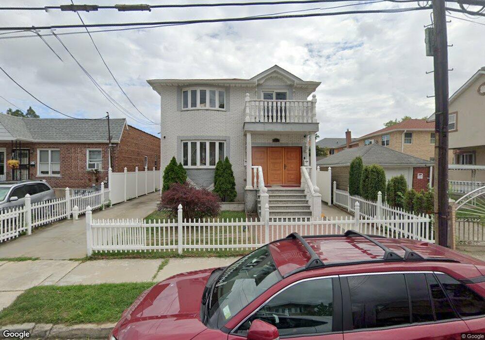 20214 45th Rd, Bayside, NY 11361 - photo 1