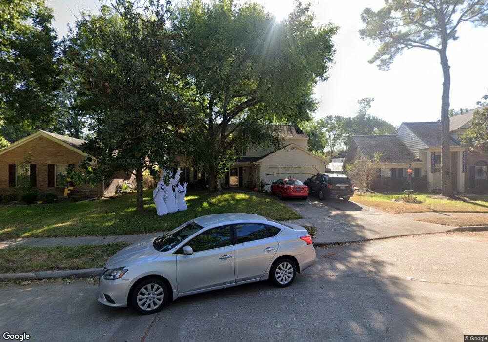 8306 Maple Acres Dr, Houston, TX 77095 - photo 1