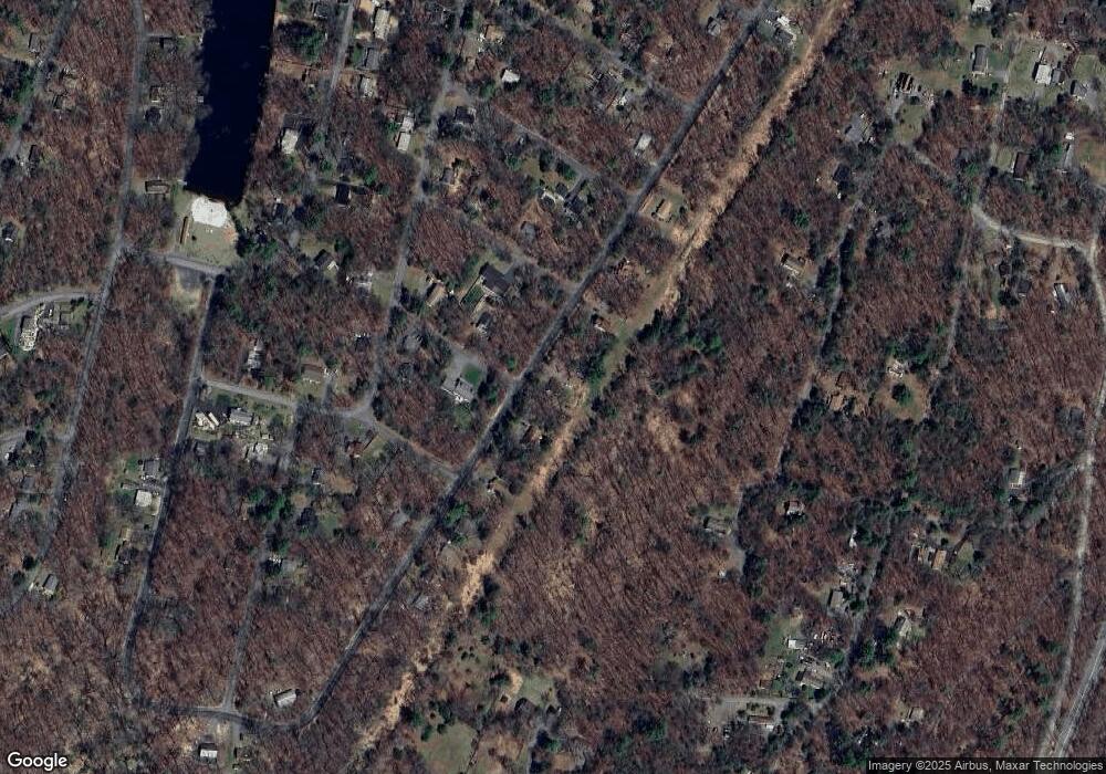 202 Spruce Dr, Dingmans Ferry, PA 18328 - photo 1