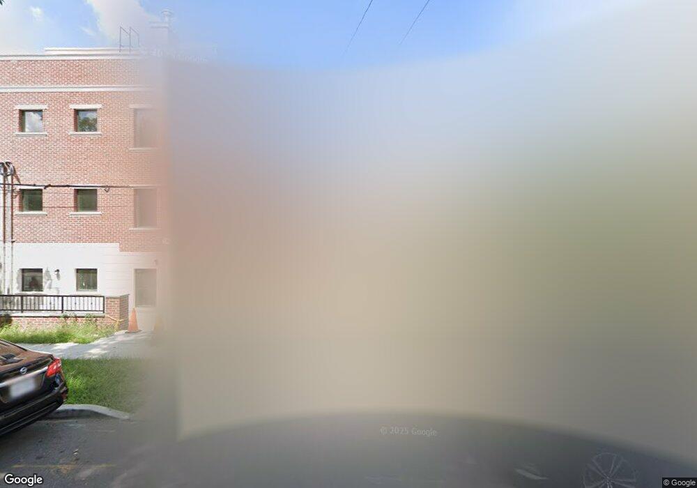 14939 Barclay Ave, Flushing, NY 11355 - photo 1