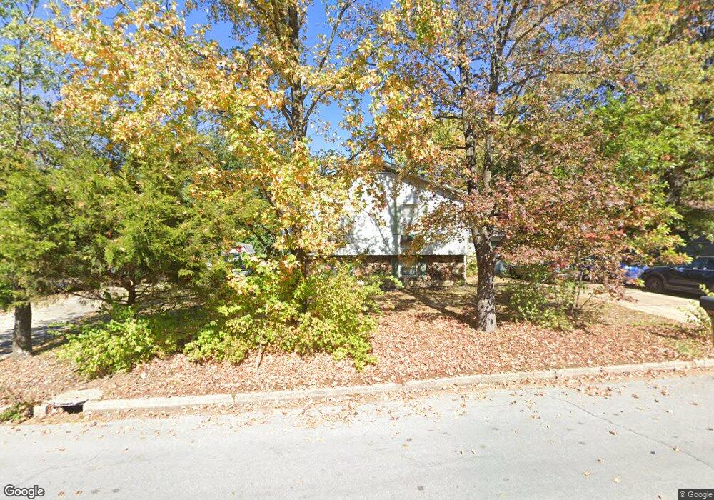 1203 Highland Dr, Rolla, MO 65401 - photo 1