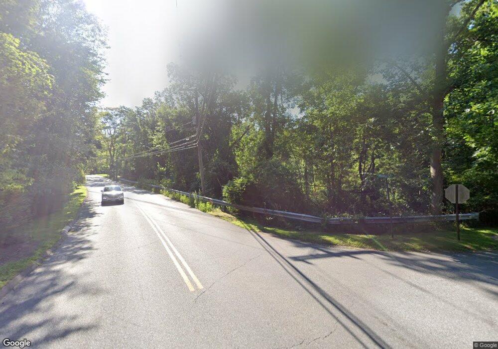 127 Pheasant Run Rd, Wilton, CT 06897 - photo 1