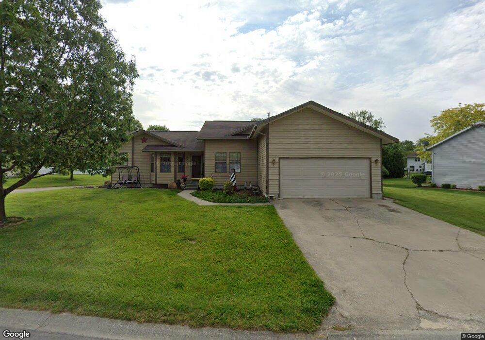 455 Miami Dr, Nappanee, IN 46550 - photo 1