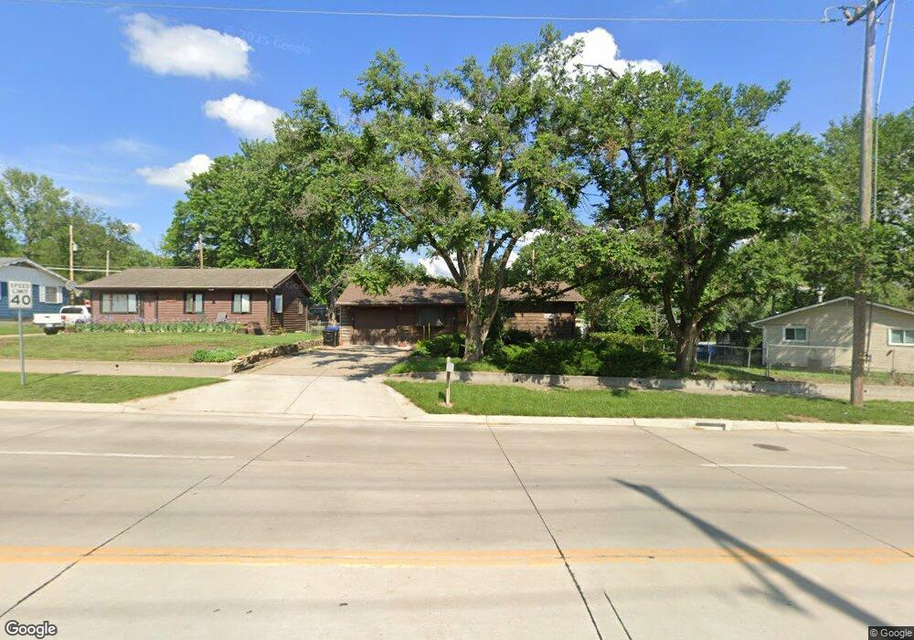 3624 SE Adams St, Topeka, KS 66605 - photo 1