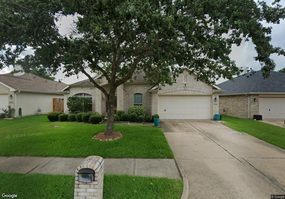 3806 Saxon Hollow Ct, Friendswood, TX 77546 - photo 1