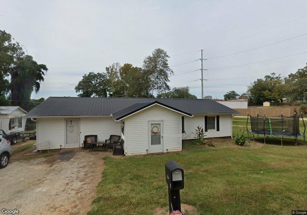 304 Pine Cir, Bowdon, GA 30108 - photo 1