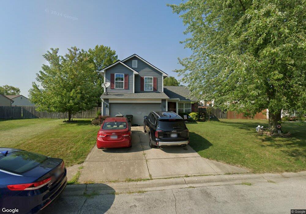 846 E Fleetwood Dr, Greensburg, IN 47240 - photo 1