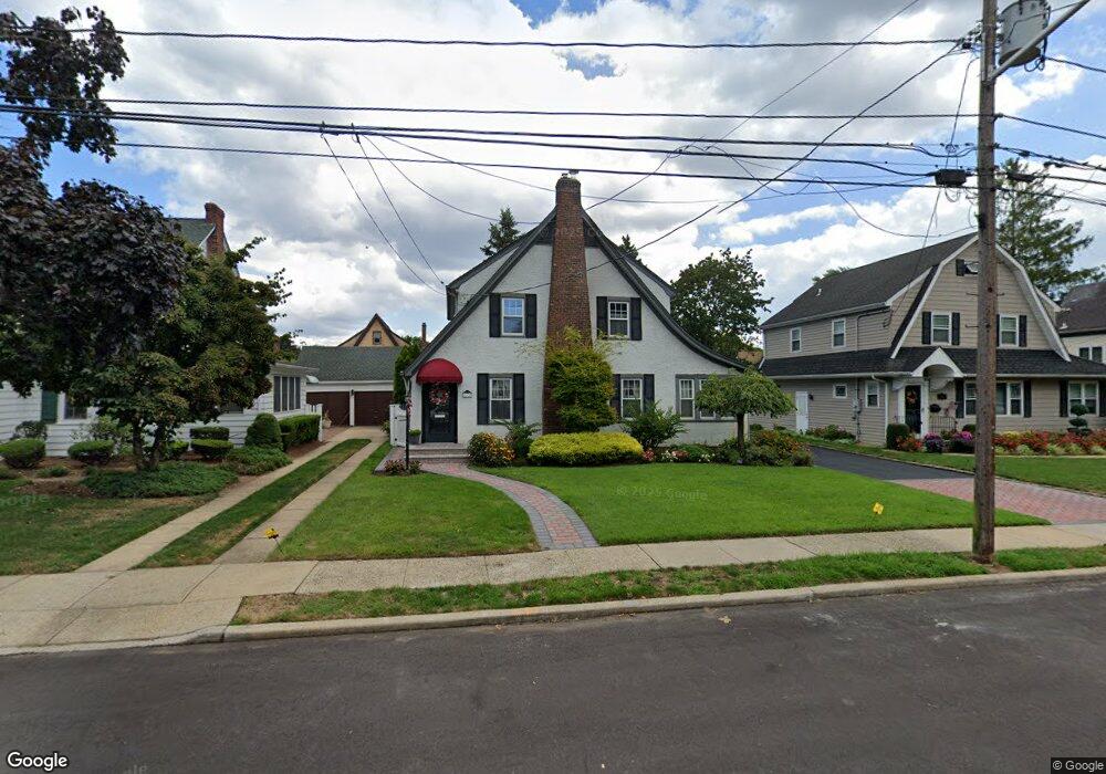 172 Buckingham Rd, West Hempstead, NY 11552 - photo 1